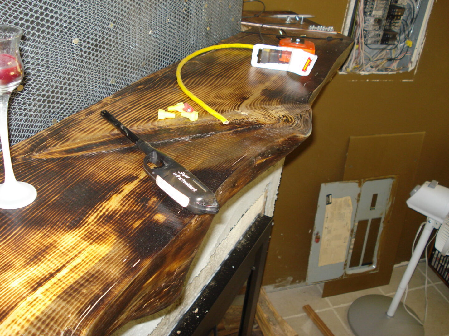 Finishing a wooden countertop